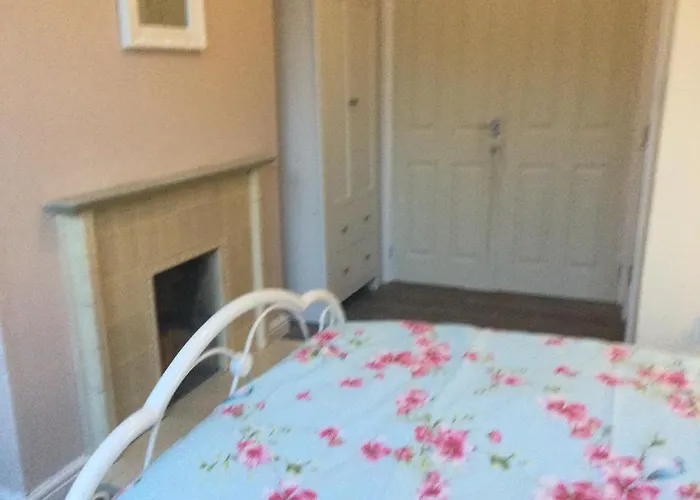Tdm Bachelot Lettings Ltd Hotel London